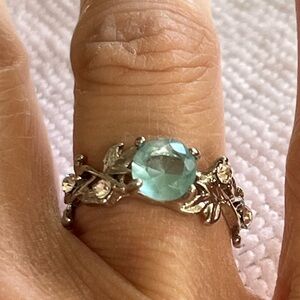 Elegant Silver Ring with Blue Gemstone